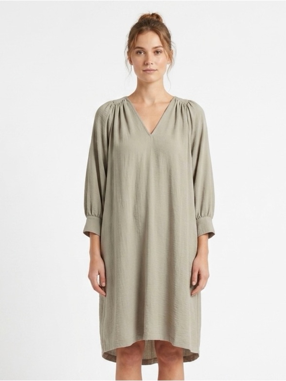 Prologue, Light Sage V-Neck Long Sleeve Dress - L